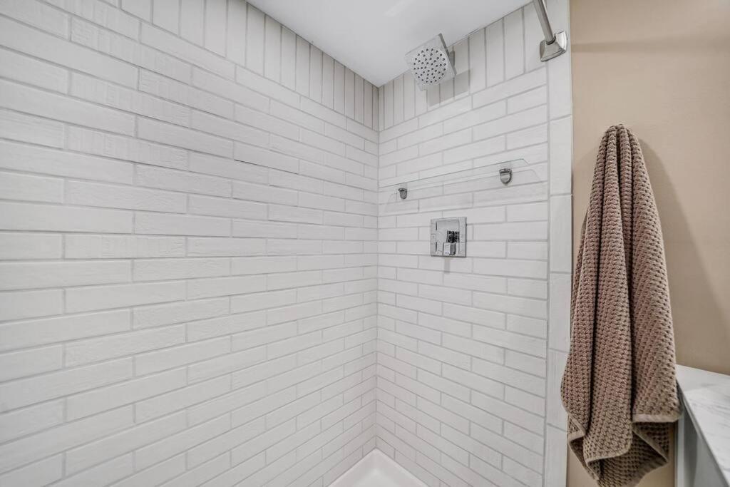 Luxury Apartment In Historic Carriage House Кеннетт-Сквер Екстер'єр фото
